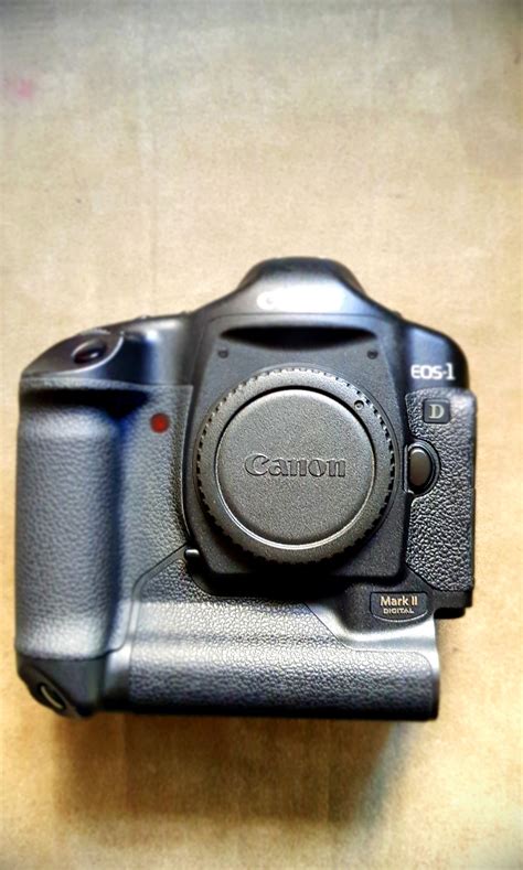 Canon 1D Mark ii, Photography, Cameras on Carousell