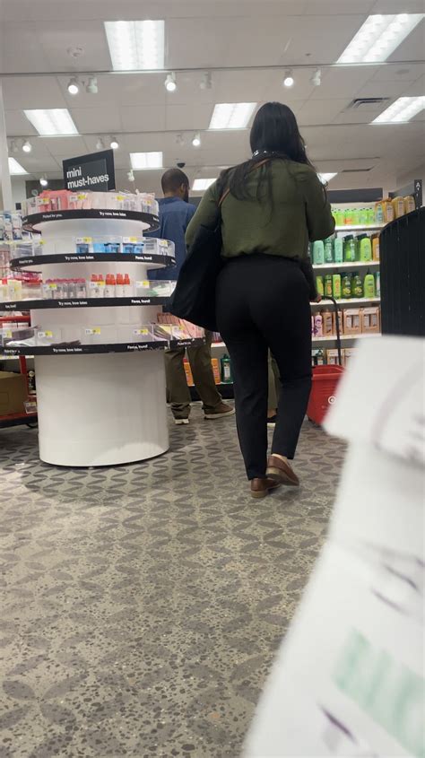 Slut With Great Ass Shopping At Target Tight Jeans Forum