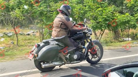 Super Meteor 650 Spotted With Panniers New Variant Launch