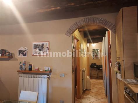 Vendita Appartamento Barga Bilocale In Via Sant Antonio 11 C Ottimo