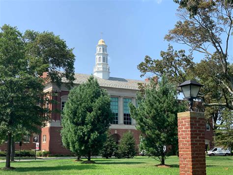 13 Award-Winning Schools on Long Island