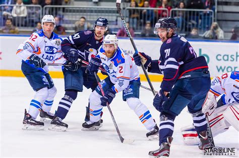 Hokejov Z Pas Hc Slovan Bratislava Hc Lada Togliatti Bratislava