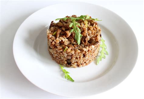 Гречка с грибами: 7 самых вкусных и аппетитных вариантов блюда