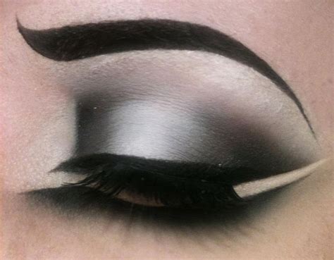 Hot Smoky Cat Eye Make Up By TheEmanueleCastelli On DeviantART Blue Eye Makeup Tutorial