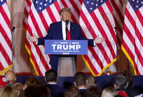donald trump  hold  public  campaign event  sc