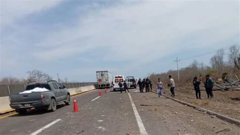 Choque Entre Tr Iler Cargado De Varilla Y Autom Vil Deja Tres Personas