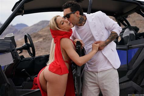 Abella Danger BrazzersExxtra 2019 08 21 Abella Danger Desert Desires 0137 Porn Pic