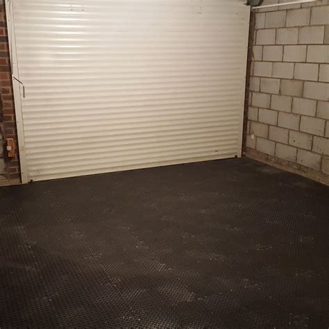 Single Garage Interlocking Floor Tile Set - Workplace Stuff UK