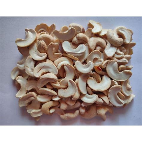 Raw White JH Split Cashew Nut Packaging Size 10 Kg At Rs 600 Kg In