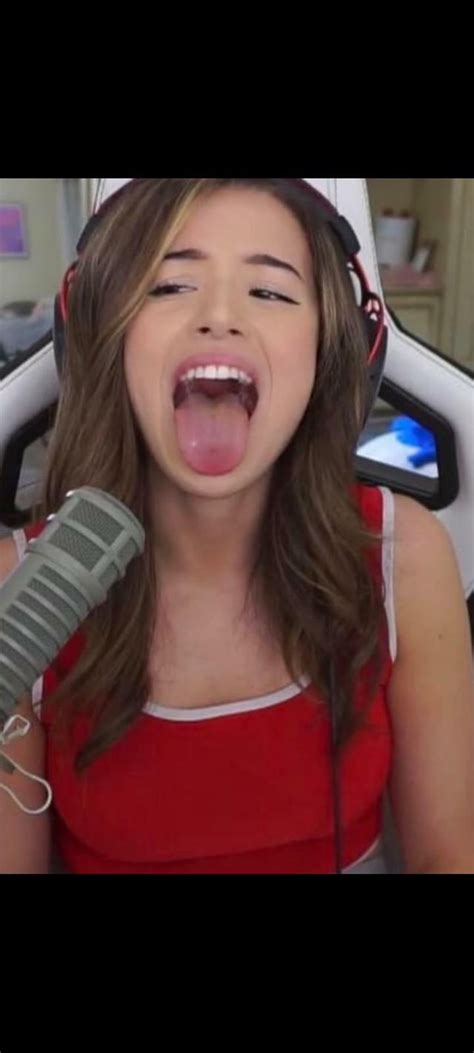 Pokimane Rcelebritytongues3