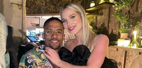 Signs Helen Flanagan And Scott Sinclair Had Split From Engagement Ring To Separate Beds I Know