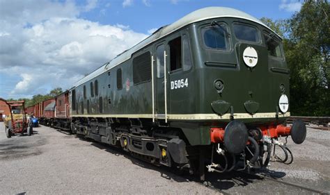 D5054 Class 24 Bo Bo Diesel Locomotives Sulzer D5061 Ian Johnson Images Photos Pictures Photographs