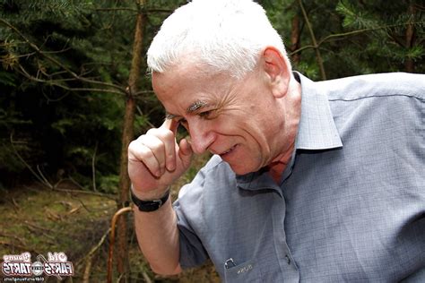 Oma Und Opa Sind Nicht Alleine Im Wald ZB Porn
