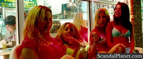 Selena Gomez Nude Pics Scenes And Porn Thefappening Library