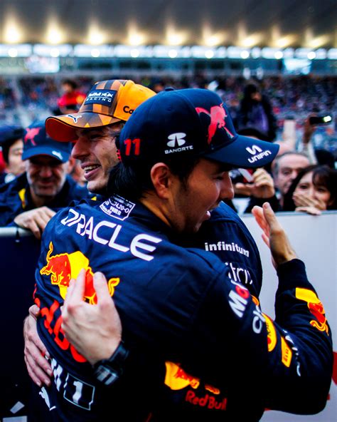 Red Bull Resalta Que Checo Pérez Es Una Leyenda Tras 1 2 Con