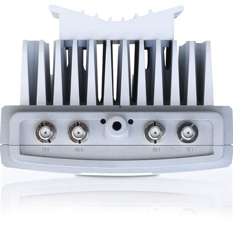 AirFiber 11FX Low Band – Ubiquiti Networks