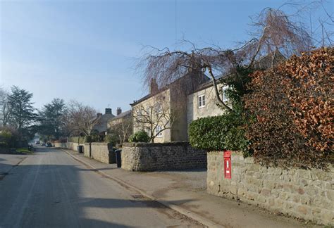 Brearton © habiloid :: Geograph Britain and Ireland