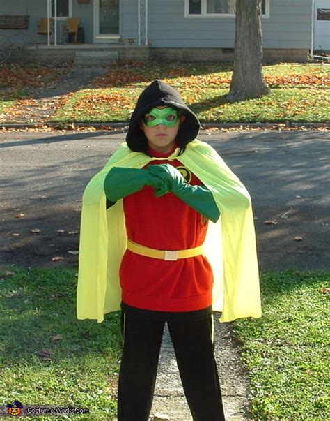 Damian Wayne Robin Costume