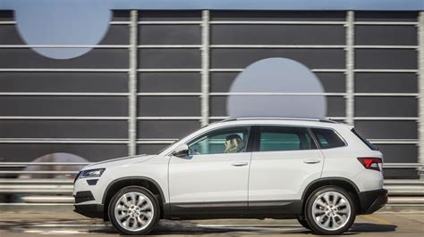 Nuova Skoda Karoq Dimensioni Interni Motori Listino Prezzi