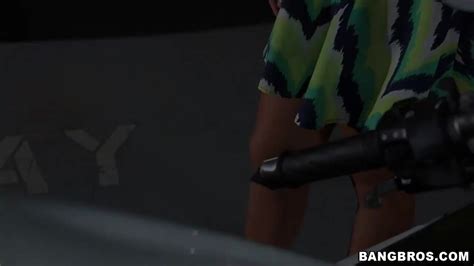 Pussy Rode A Motorcycle Without Panties And Ended Up Receiving An Oral Of The Mechanic Cnn Amador