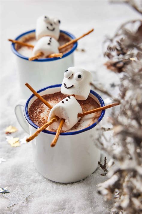 Hot Chocolate With Marshmallow Puppets