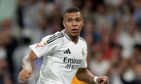 Dalla Svezia Mbappé accusato di stupro a Stoccolma Fake news