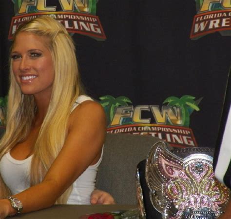 kelly kelly divas champion - Kelly Kelly Photo (24168890) - Fanpop