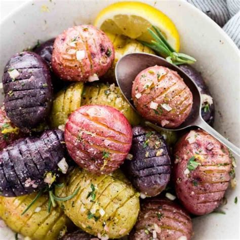 Garlic Roasted Potatoes With Rosemary Jessica Gavin