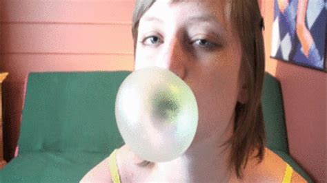 Hubba Bubba Bubbles Domme Jayne