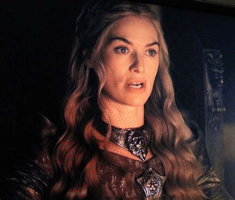 Cercie S Lion Jewelry Close Up Cropped Cercei Lannister Cersei