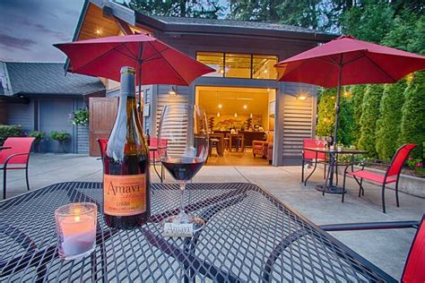 Top 10 Wine Tours In Woodinville, Washington - Updated 2021 | Trip101