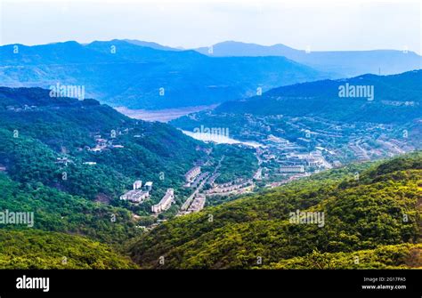 Pune City Street Hi Res Stock Photography And Images Alamy