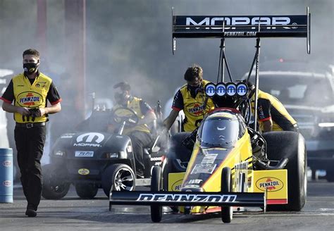 10 Awesome Things We Just Learned About Top Fuel Dragsters