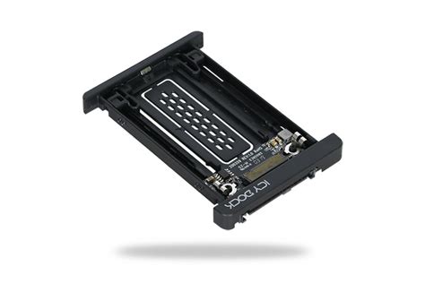 Icy Dock Ezconvert Mb M P B M Pcie Nvme Ssd U