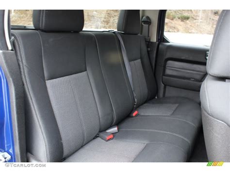 Ebony/Pewter Interior 2009 Hummer H3 T Photo #78624769 | GTCarLot.com