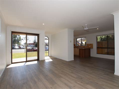 75 Cherry St, Ballina NSW 2478 - House For Rent | Domain