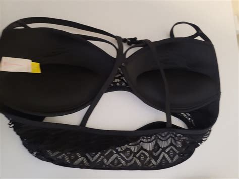 No Boundaries Two Piece Swimsuit Bikini Top Gem