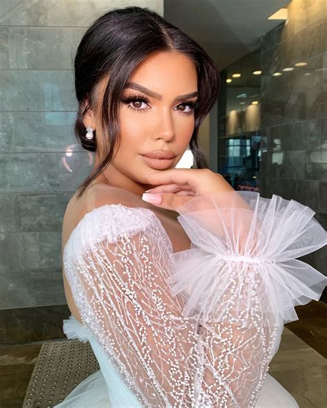 34 Fresh And Natural Nude Wedding Makeup Ideas Melody Jacob