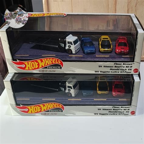 Jual Hot Wheels Premium Collector Set Diorama Japan Fleet Street Civic EG Nissan Sentra Kota