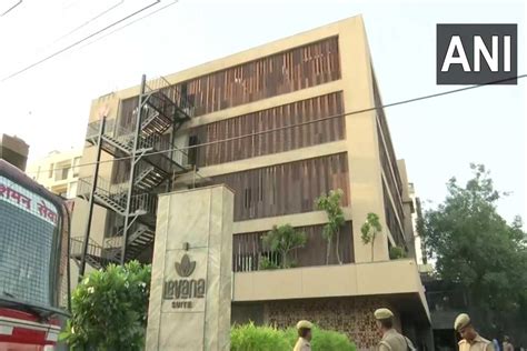 Levana Hotel आग लगने की घटना के बाद अब तोडा जाएगा सील कर ध्वस्त करने