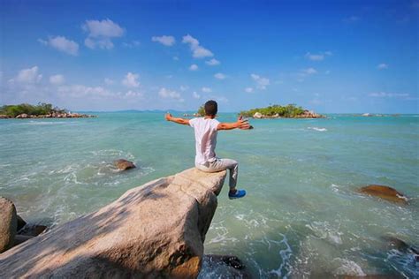 Pantai Tanjung Labun Wisata Bangka Selatan