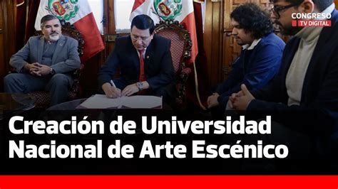 Presidente del Congreso firmó autógrafa que propone crear Universidad