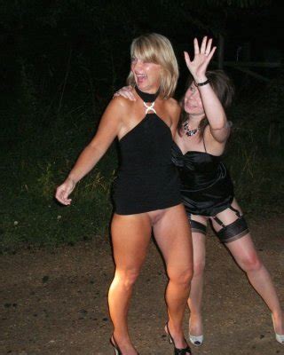 Sexy Wife Public And Home Porn Pictures Xxx Photos Sex Images Pictoa