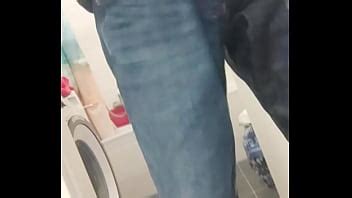 Orino En El Pasillo XVIDEOS