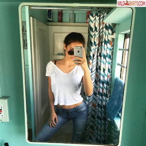 Ohwhatafox Alexandra Fox Foxofmystery Imjustafox Ohwhatafox Nude OnlyFans Instagram