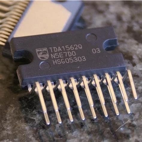 1X TDA1562Q 70 W high efficiency power amplifier with diagnostic ...