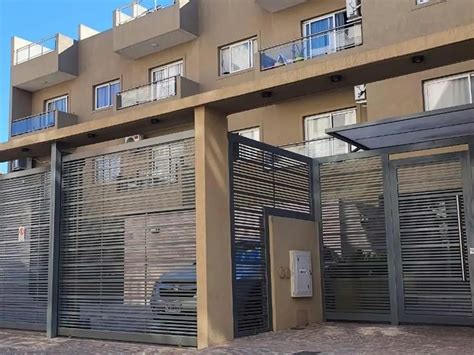 Departamento Venta A Os Ambientes Cocheras M Cramer