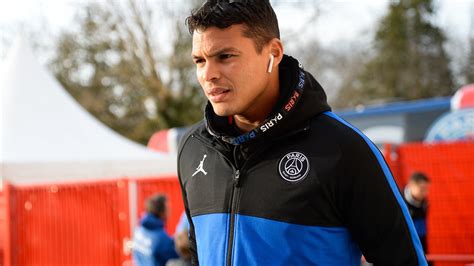 Mercato Psg Thiago Silva Aurait Pris Une Norme D Cision Pour Son