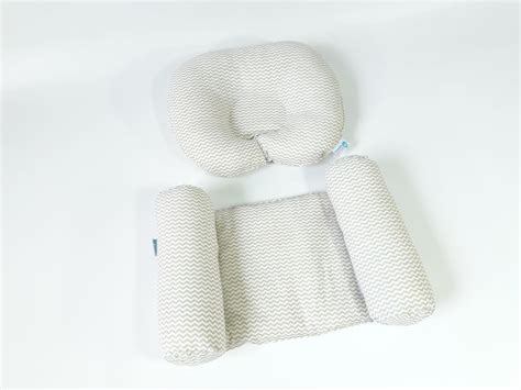 Travesseiro modelador Rolinho segura Bebê Mini Ch Nude Elo7