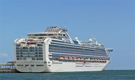 Use Promo Code To Save On South Pacific Cruises | Green Vacation Deals